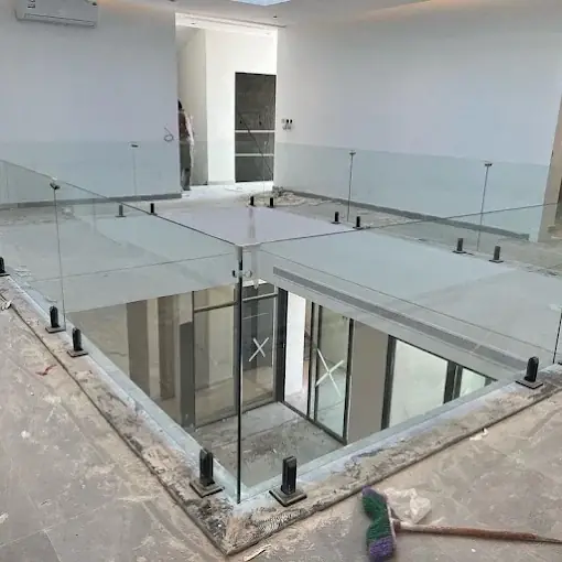 خطوات المعاينة الميدانية بالليزر لقياس الزجاج والمرايا لضمان دقة 100%